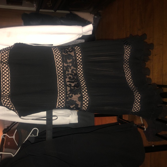 Black Little Dress by adelyn rae size small 😍 - Picture 6 of 9